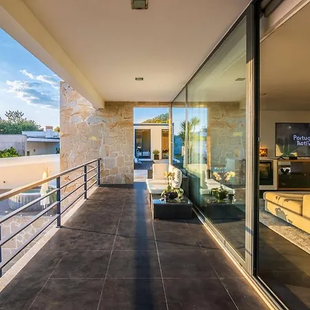 Villa Portugal Active Sunset Carreco